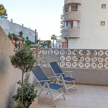 First Line Fossa Appartement *